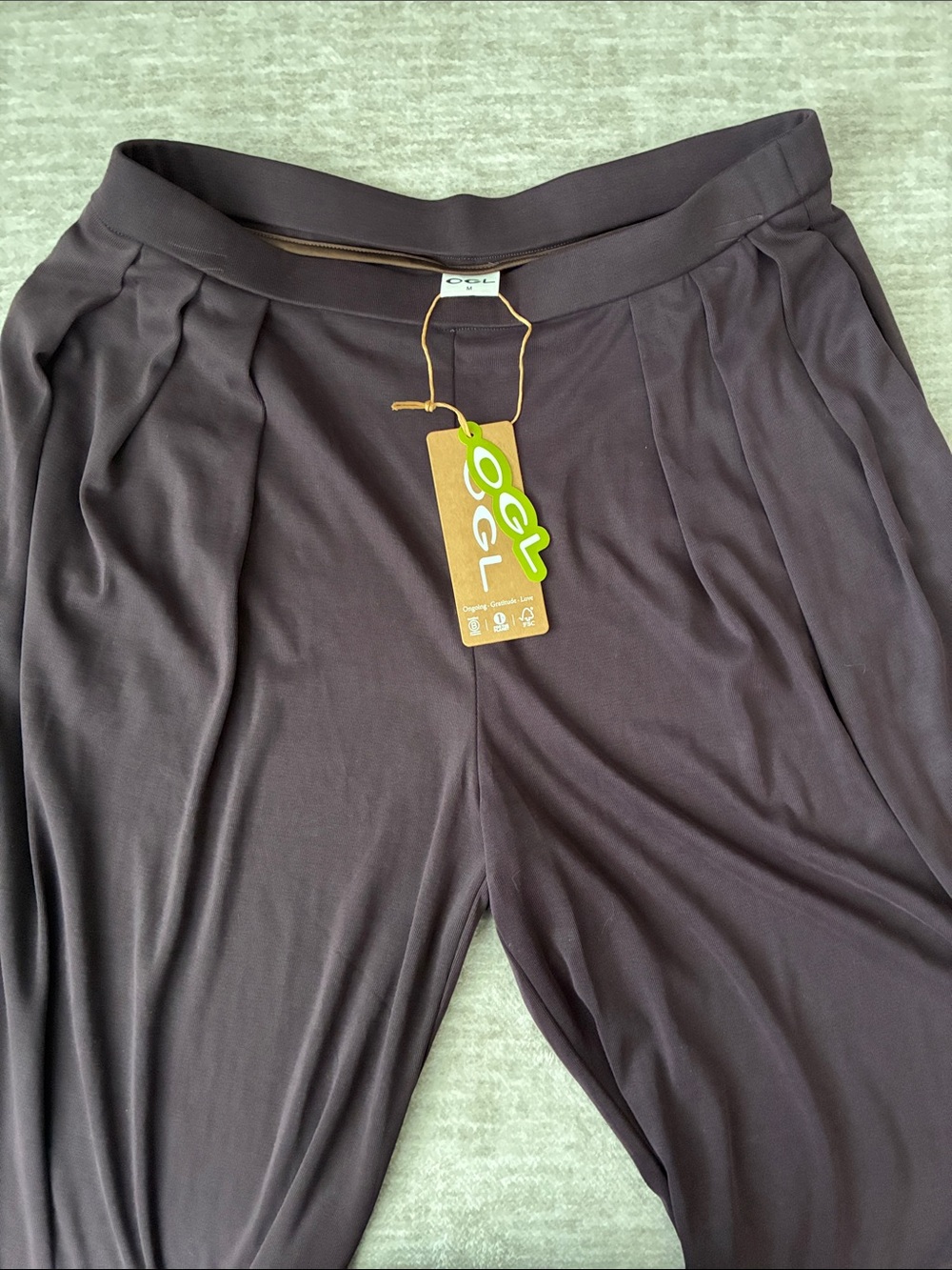 OGL Sandwashed Deep Purple/eggplant Pleated Wide Leg Pants with Pockets - Picture 3 of 3